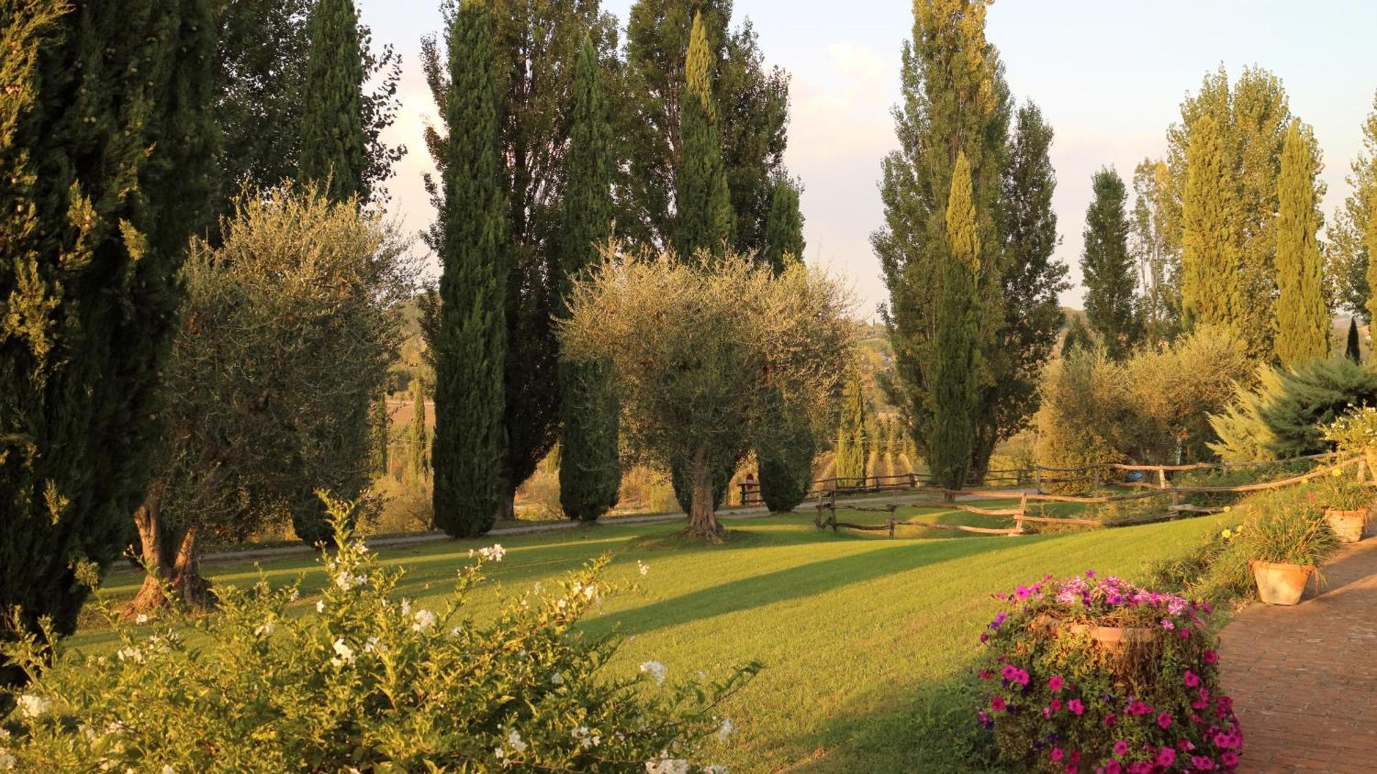 Agriturismo La Sovana Sarteano Luaran gambar